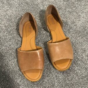 Born tan leather flats